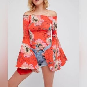 Free People Birds Of Paradise Off-Shoulder Bell Sleeve Form Fitting Top. Small